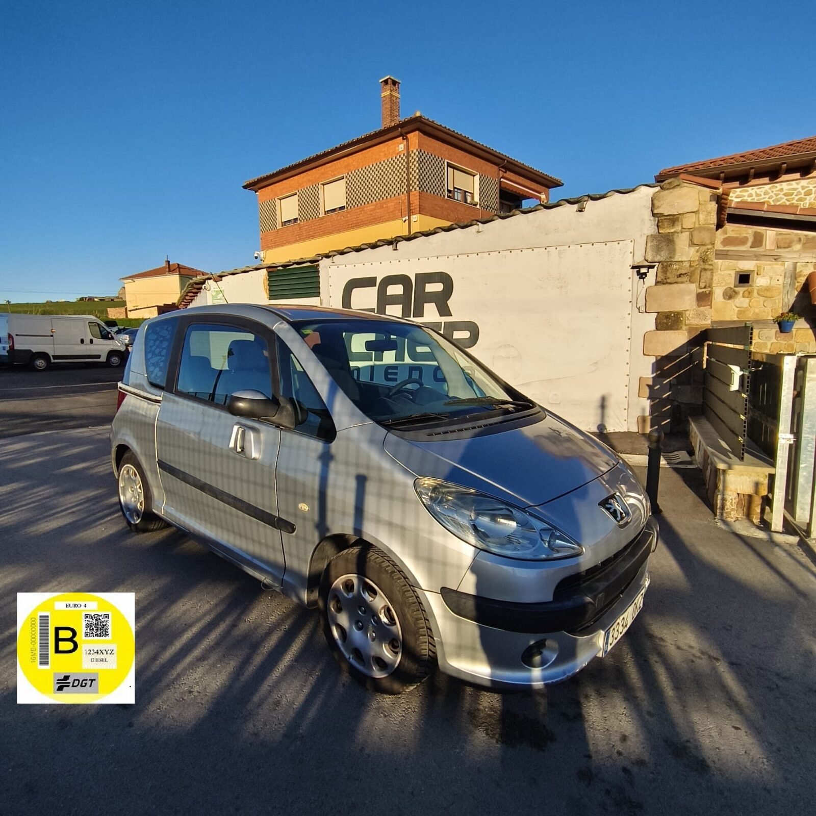 PEUGEOT 1007  1.4 HDi Urban