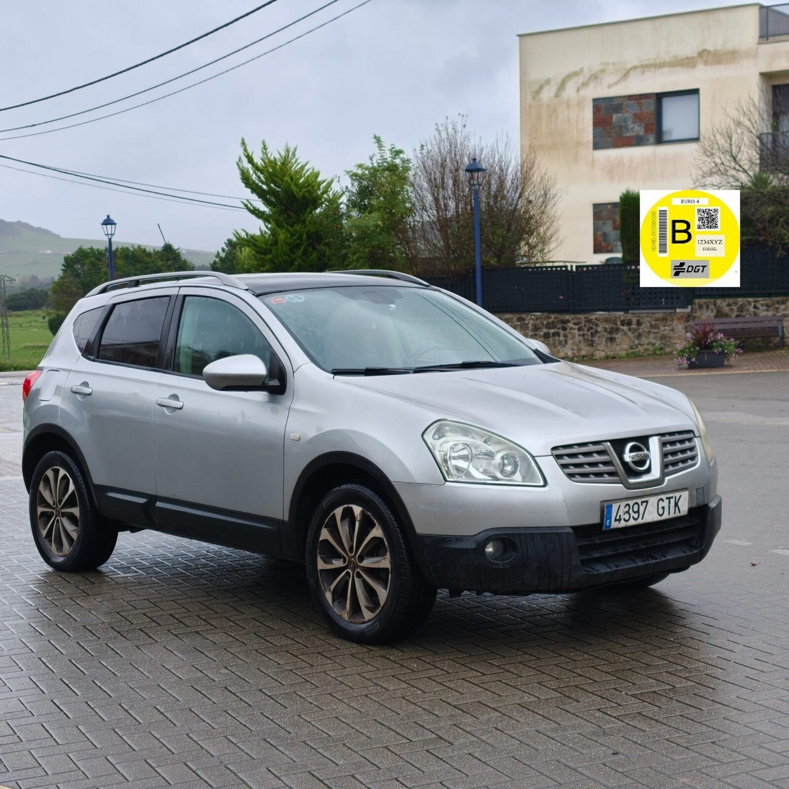 NISSAN QASHQAI 2.0 dCi ACENTA 4x2