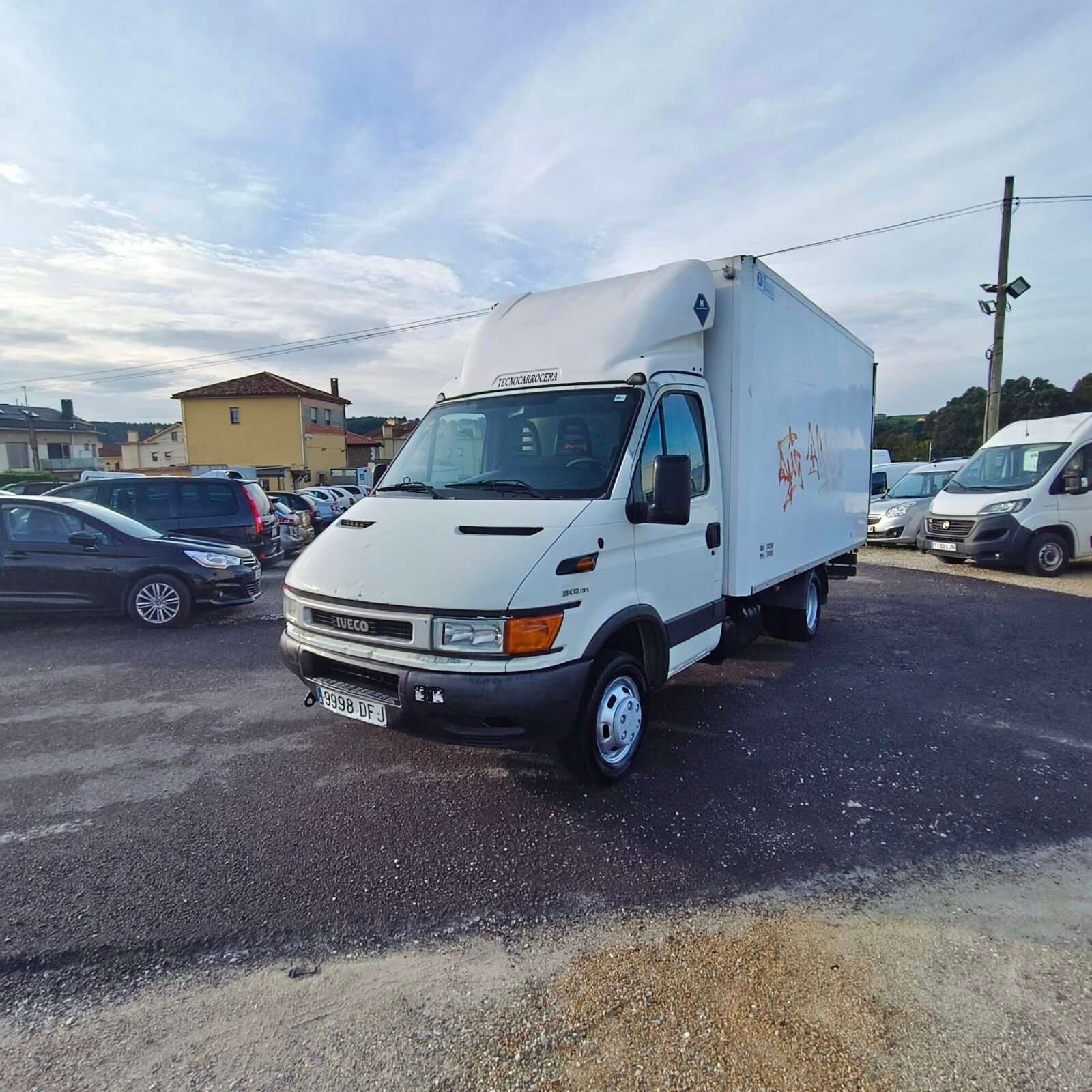 IVECO DAILY 29 L12