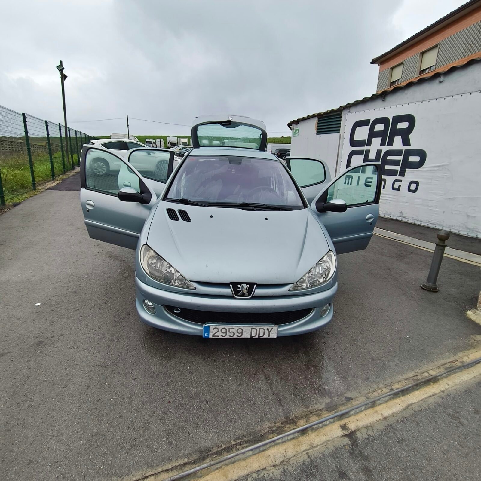 PEUGEOT 206 2.0HDI
