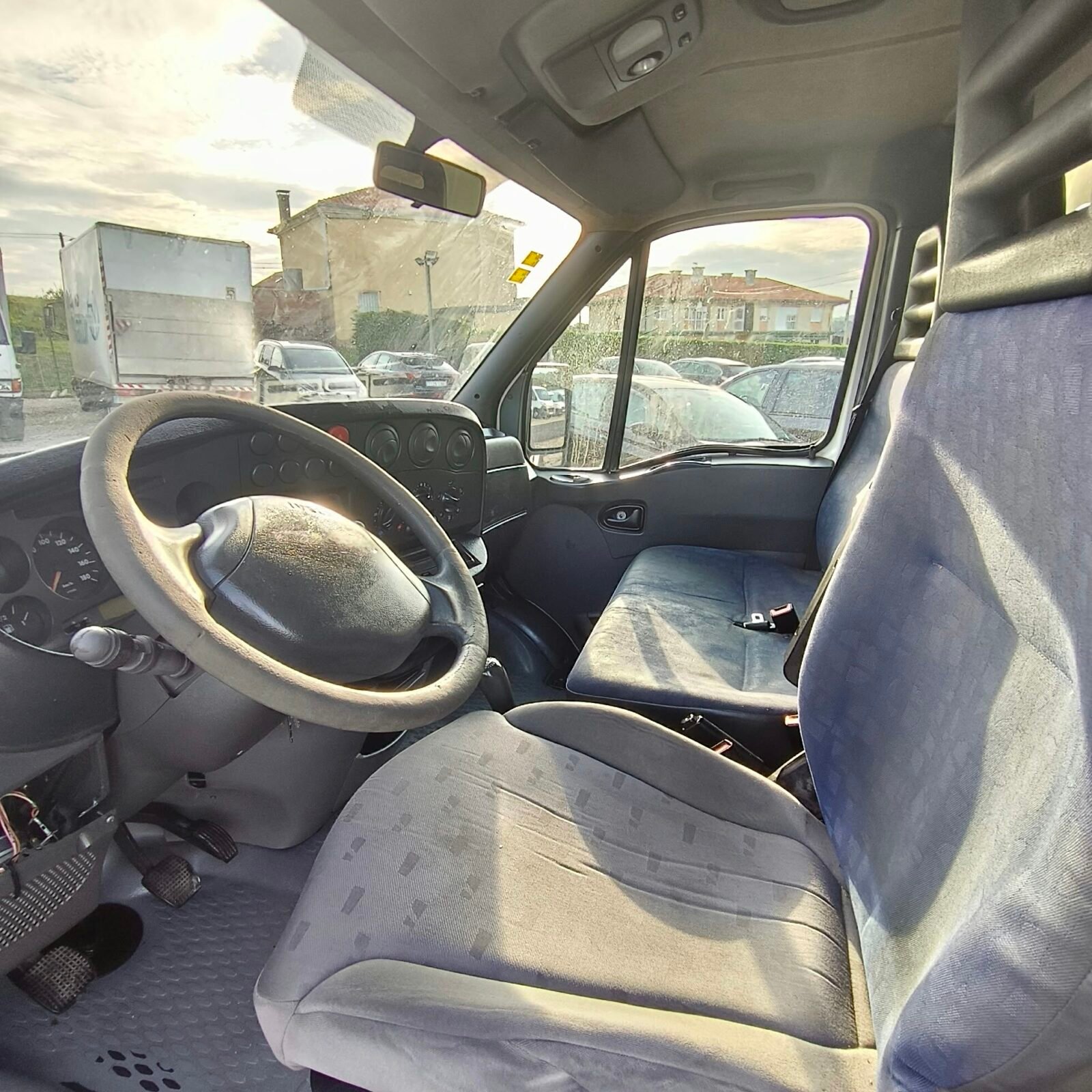 IVECO DAILY 29 L12