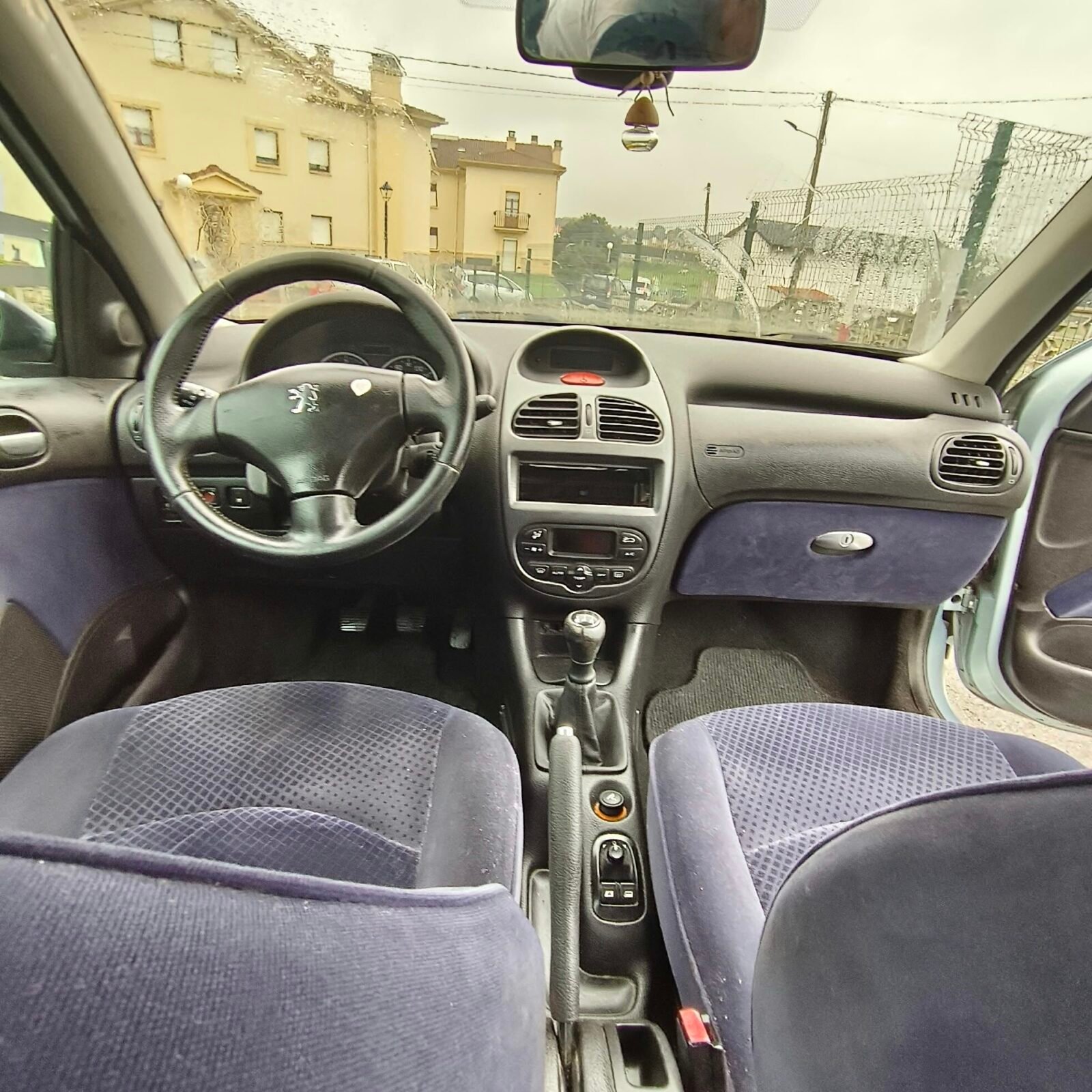 PEUGEOT 206 2.0HDI