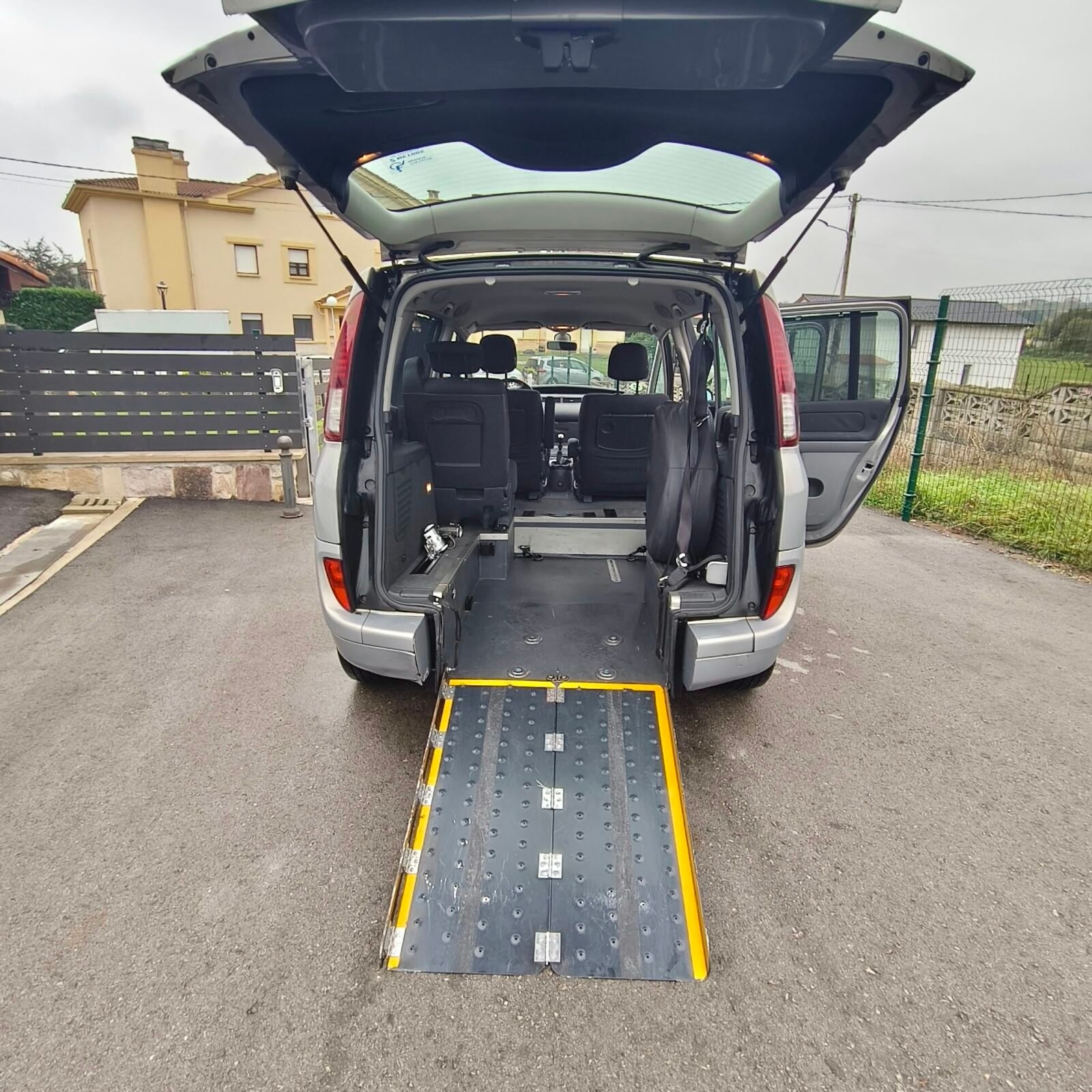 RENAULT ESPACE  Authentique 2.0 16v