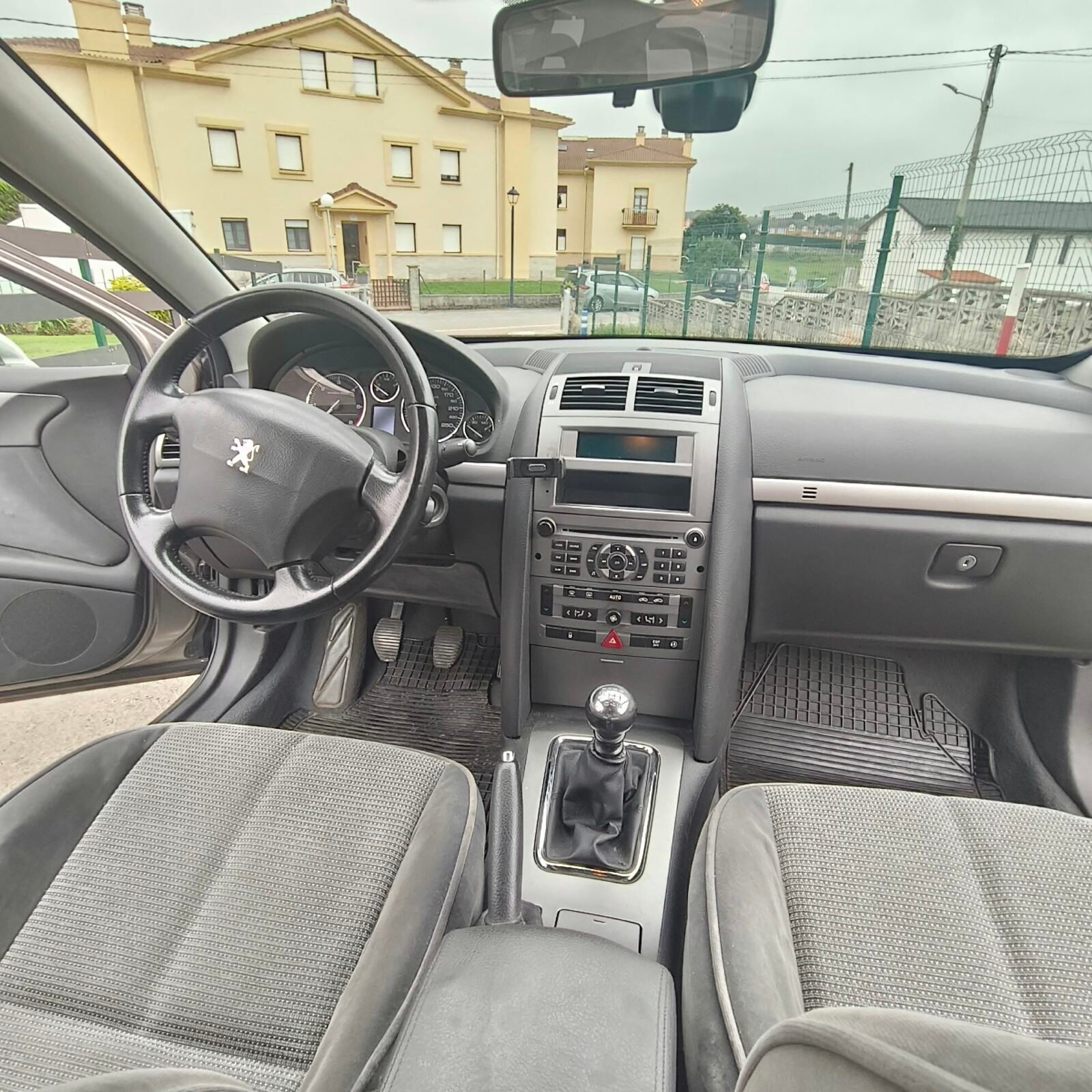 PEUGEOT 407 2.0HDI