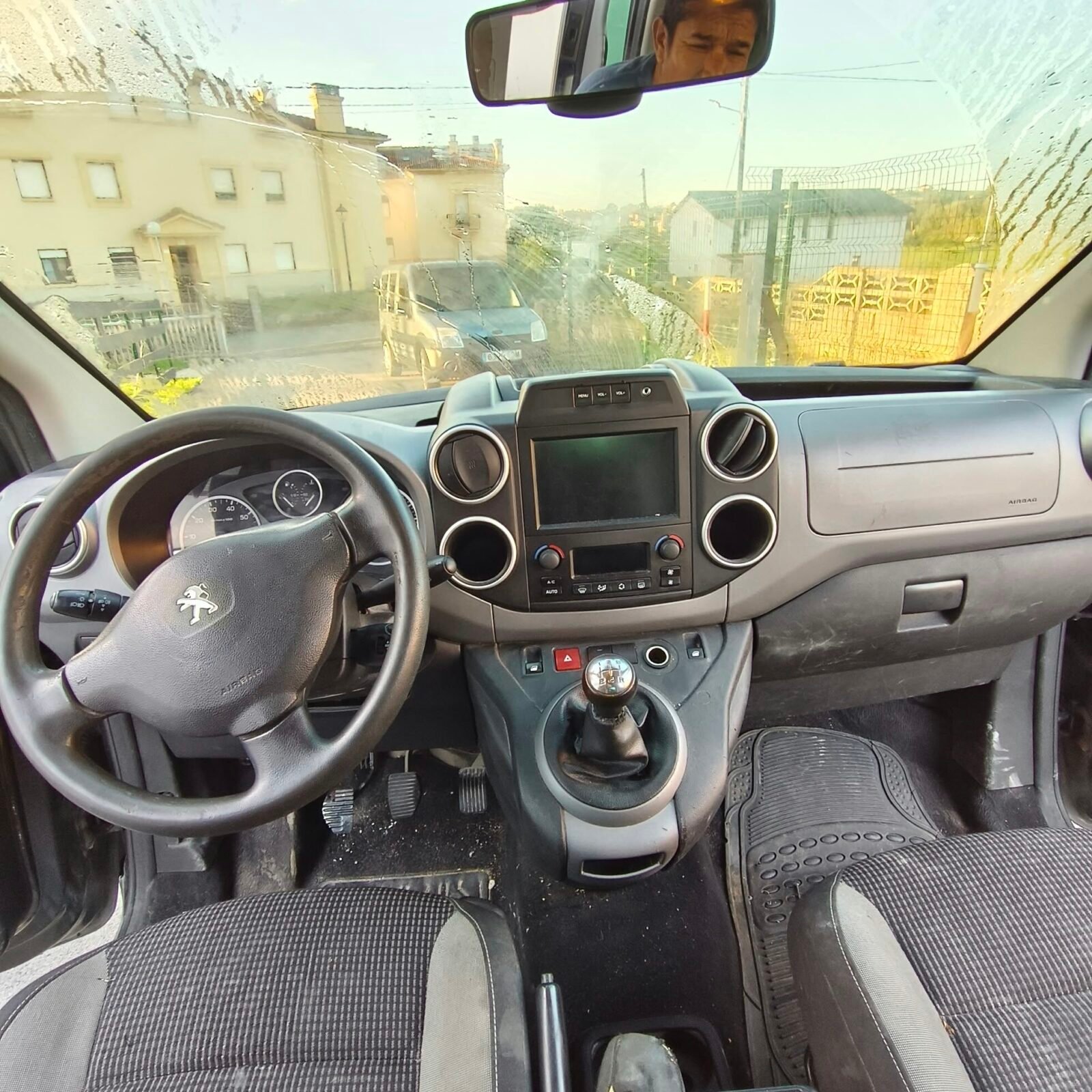 PEUGEOT PARTNER TEPEE 1.6 ACTIVE BLUEHDI